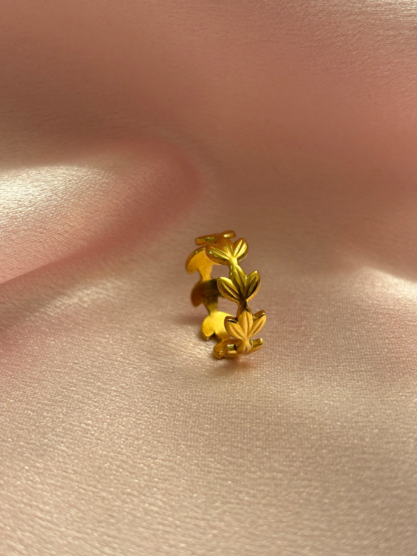 Leaf Adjustable