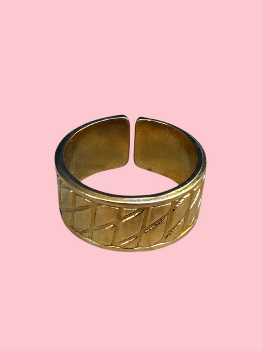 Vigi Ring