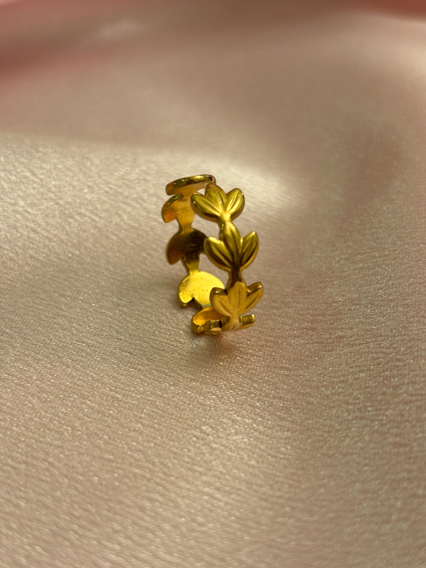 Leaf Adjustable Ring